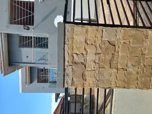 Furnished 4bdrm Duplex in Kira for sale