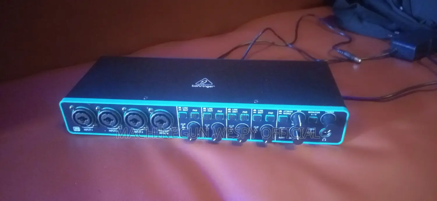 Sound Card Beringer 4 Channel