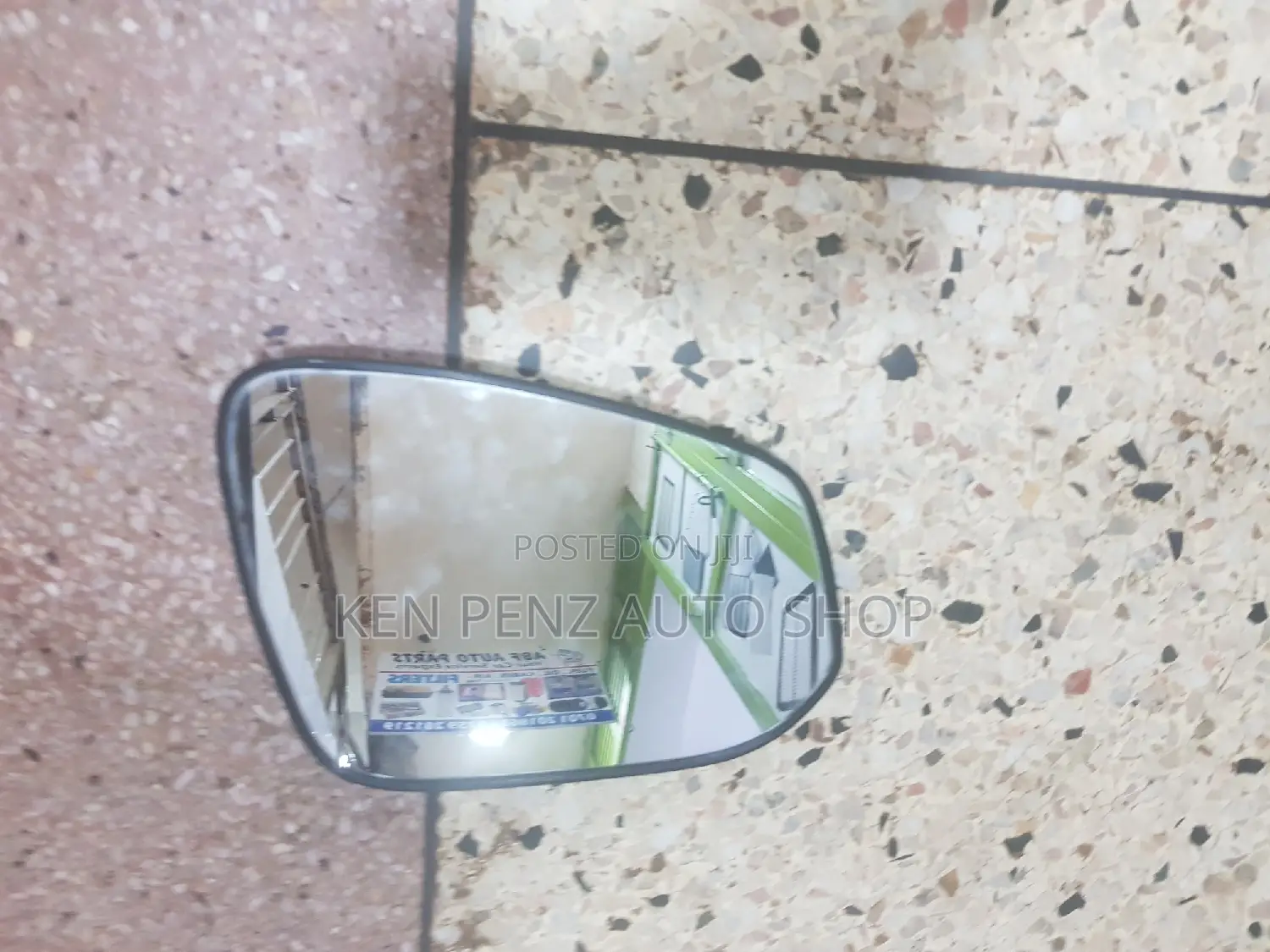 Plate Mirror for Harrier and Rav4 2014