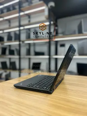 Laptop Lenovo Yoga 11e 4GB Intel Celeron HDD 320GB