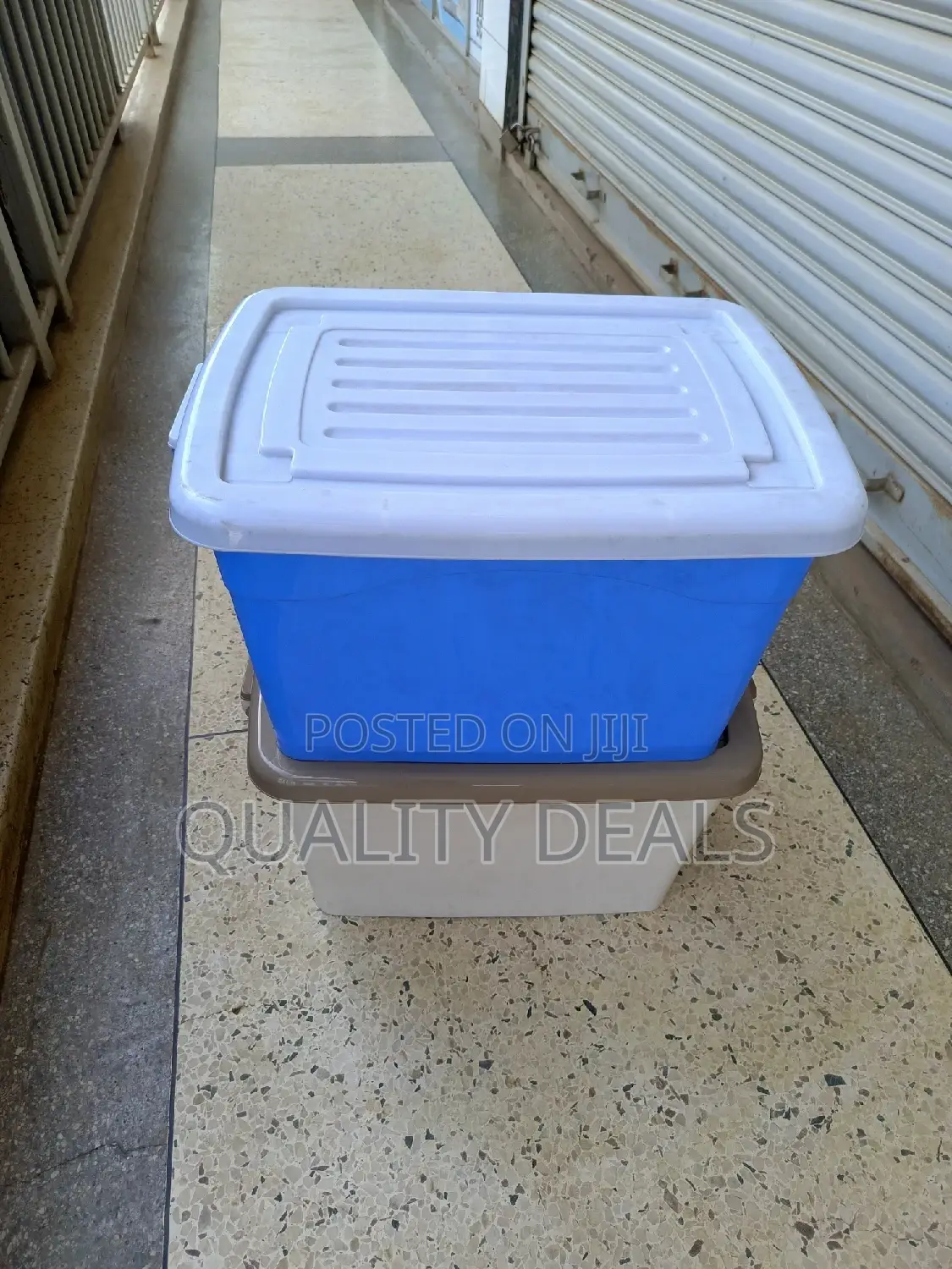 Plastic Storage Containers/Boxes