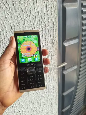 New Tecno T528 Gold