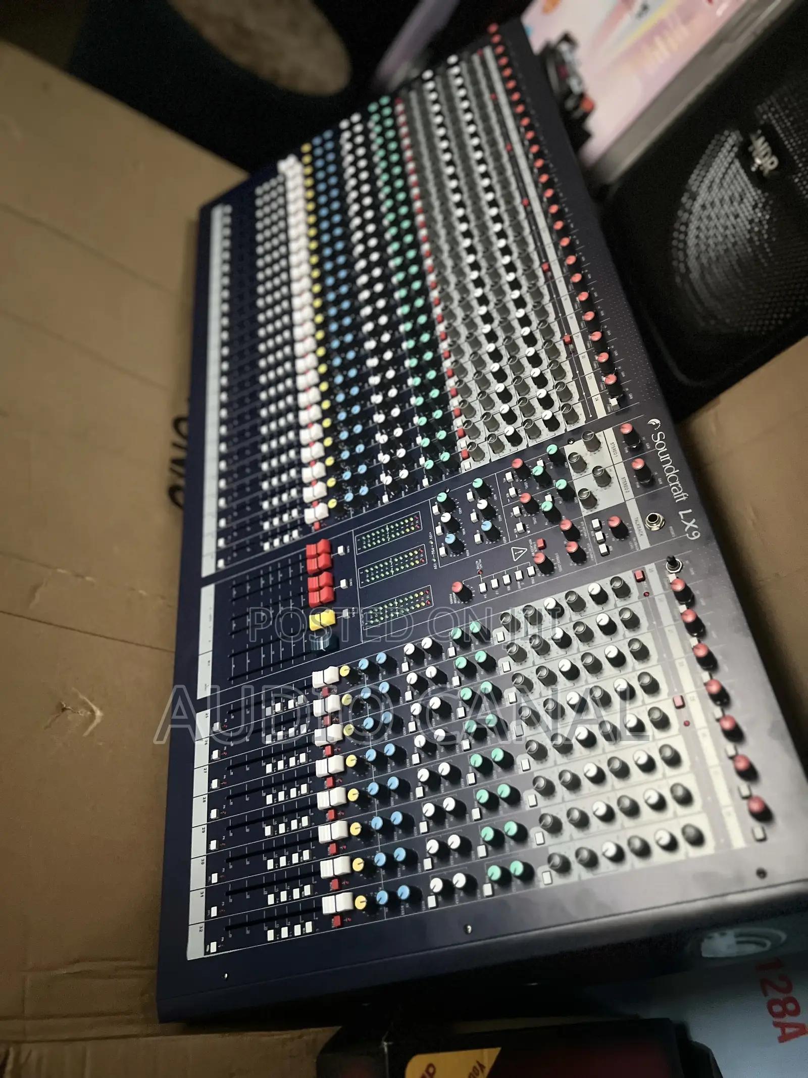 32 Channel Soundcraft LX9