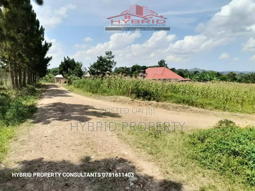 Prime Plots for Sale at Kakiri~Kambe Executive Land Estate.