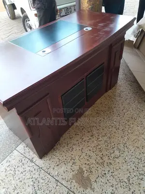 Executive Desk for Headteachers