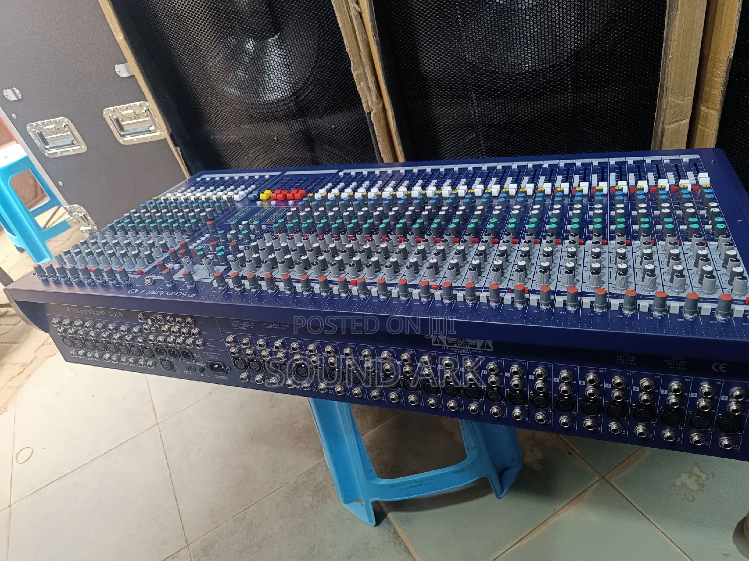 Soundcraft LX 9 32 Mixing Console