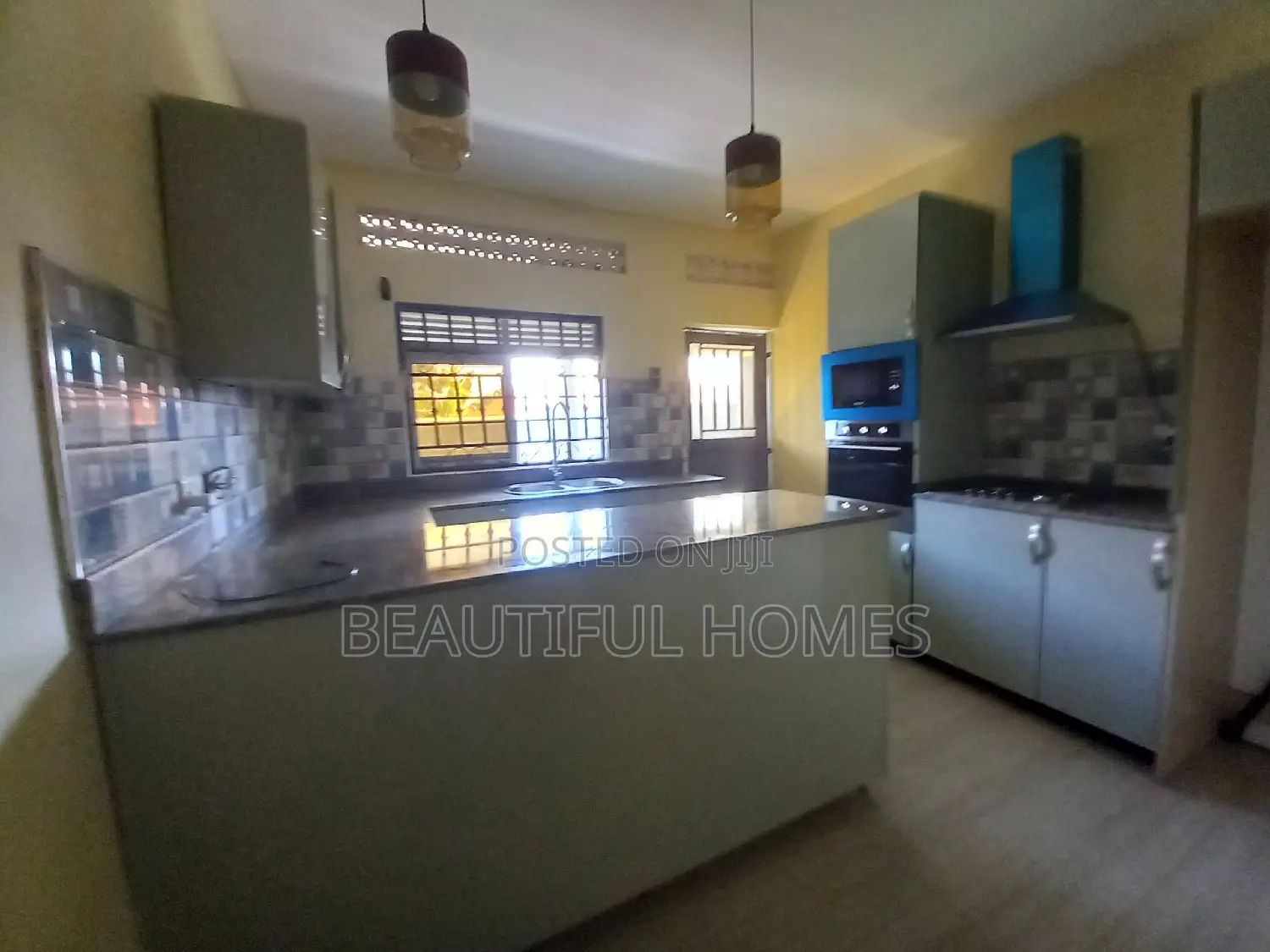 Furnished 4bdrm House in Kira for sale