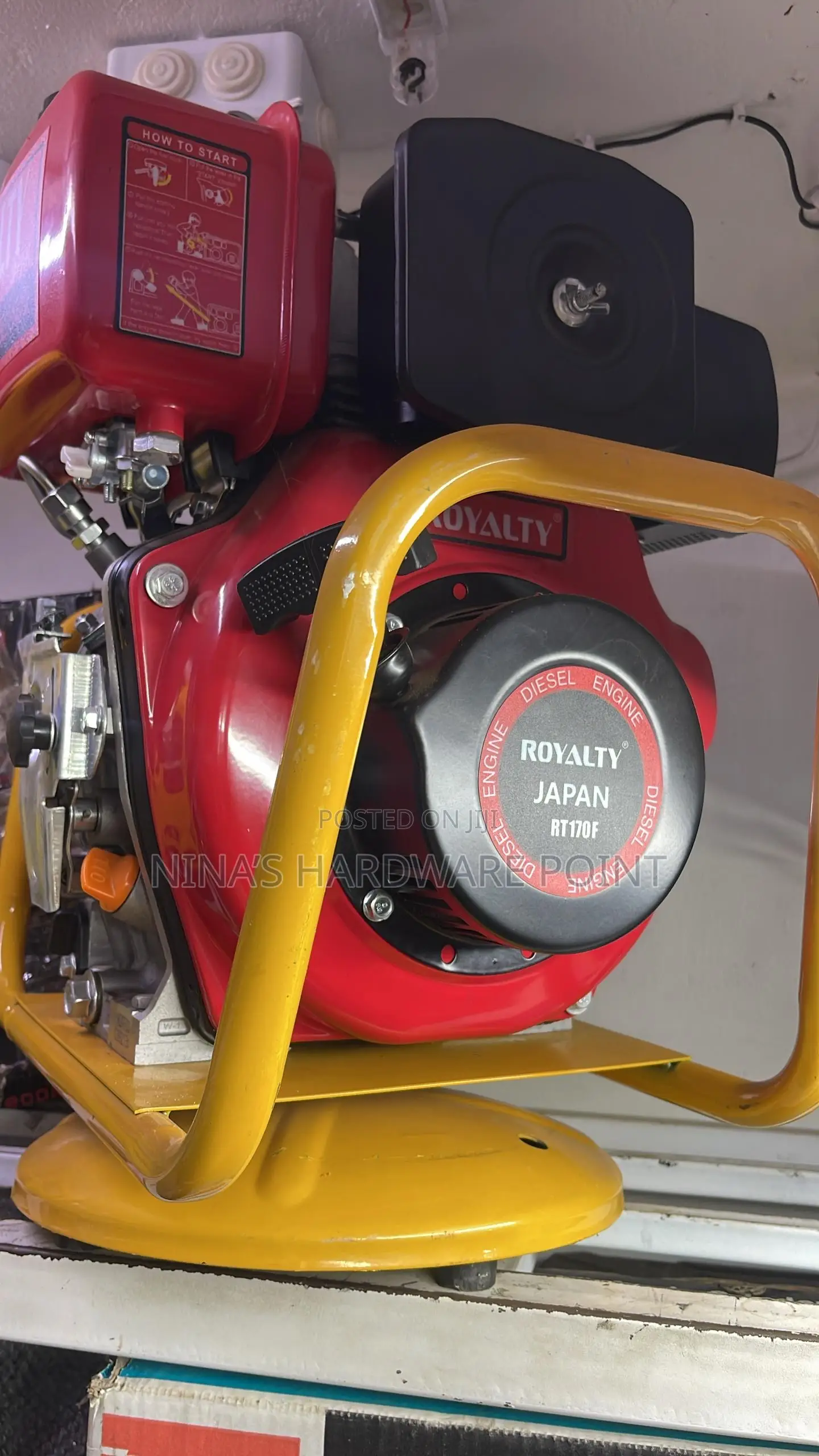 DIESEL Concrete Vibrator /Vibrators (Royalty Japan  $