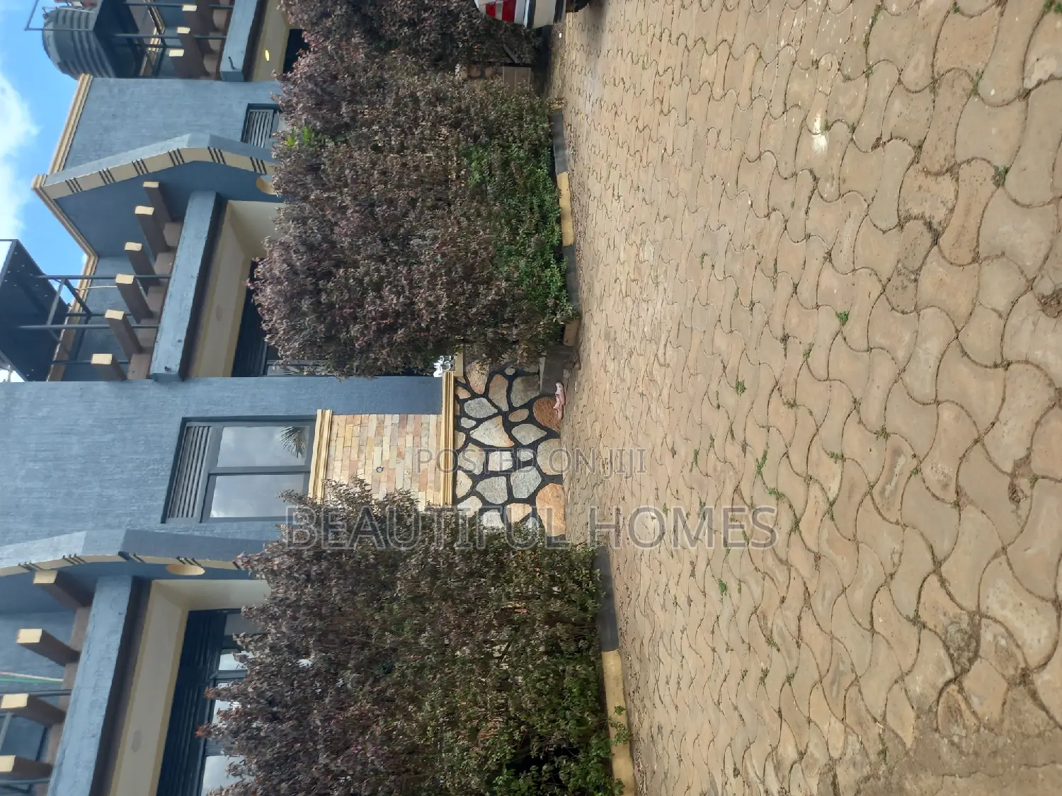 Furnished 2bdrm Maisonette in Najjera, Kira for sale