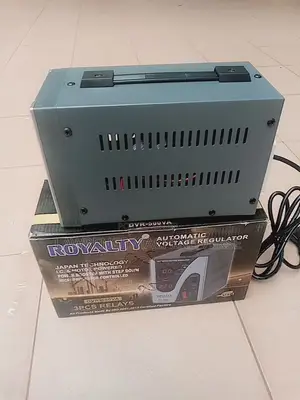 Automatic Voltage Regulator 500va