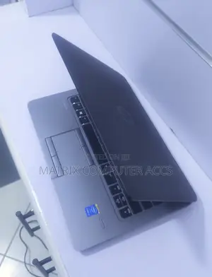 Laptop HP EliteBook 820 G2 8GB Intel Core I5 HDD 500GB