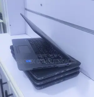Laptop HP EliteBook 820 G2 8GB Intel Core I5 HDD 500GB