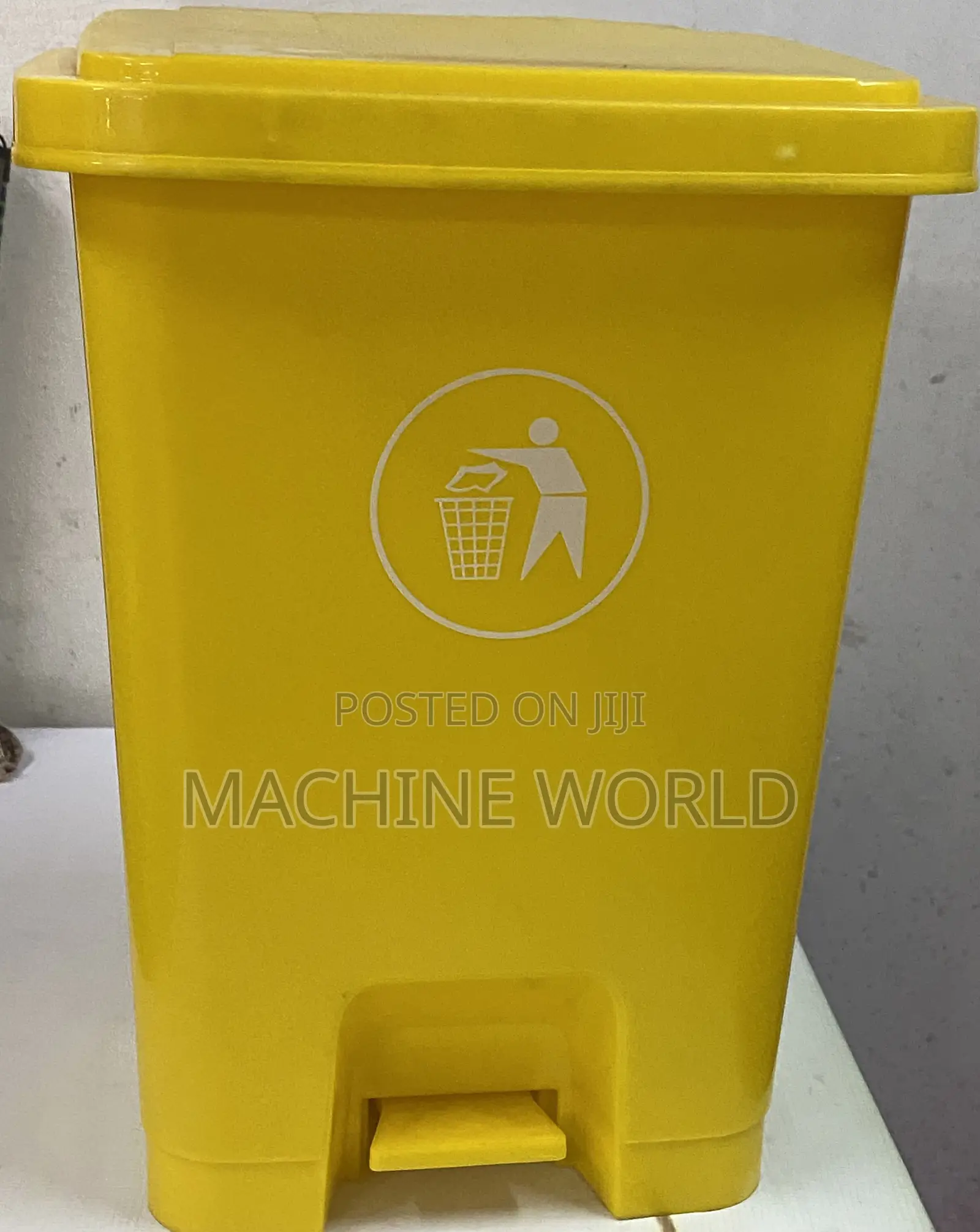 Dust Bins (Step On)