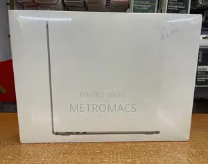 New Laptop Apple MacBook Air 2024 M3 15-Inch 8GB Apple M3 SSD 256GB