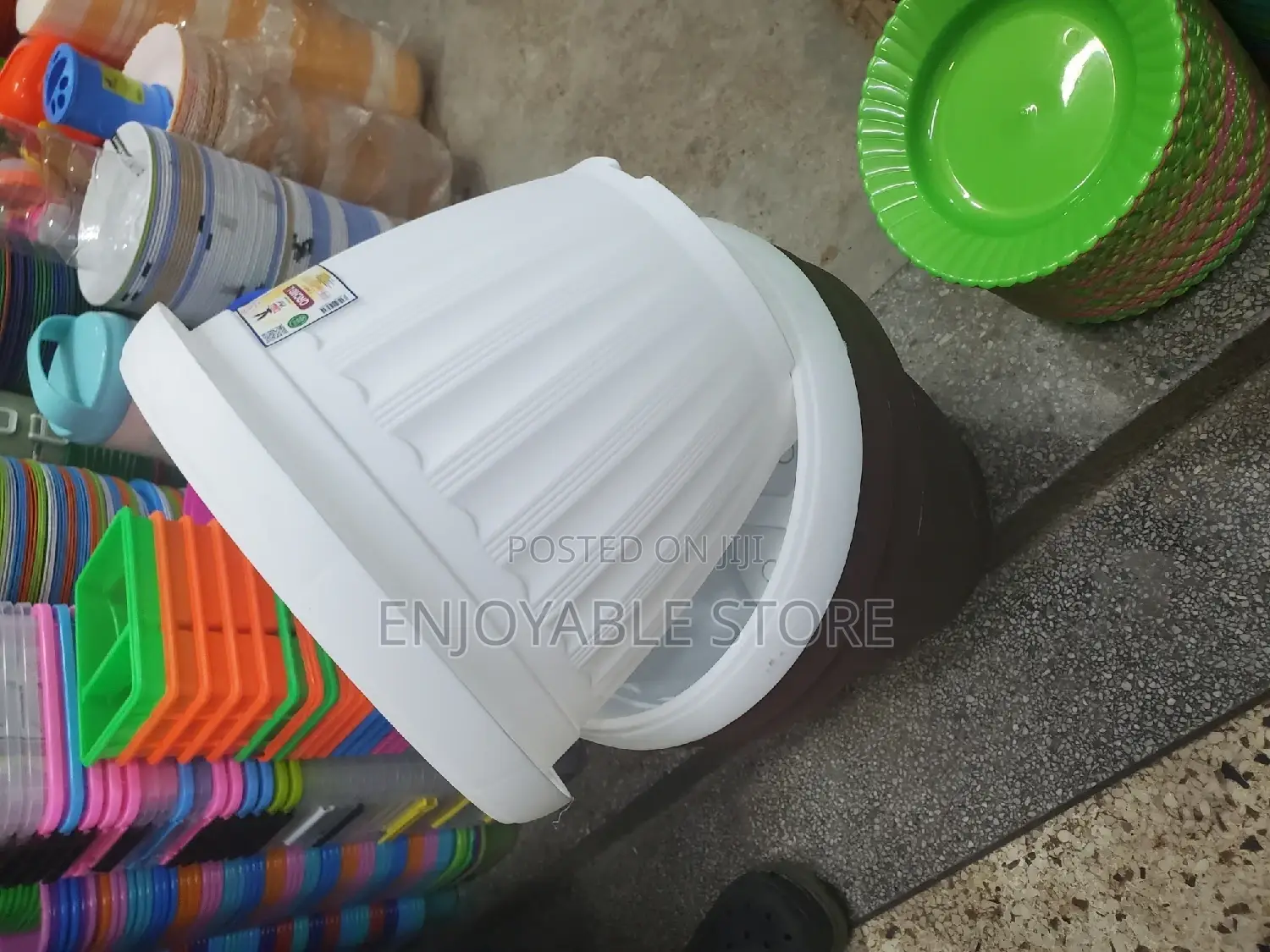 Plastic Flower Pots Plastic Flower Pots
