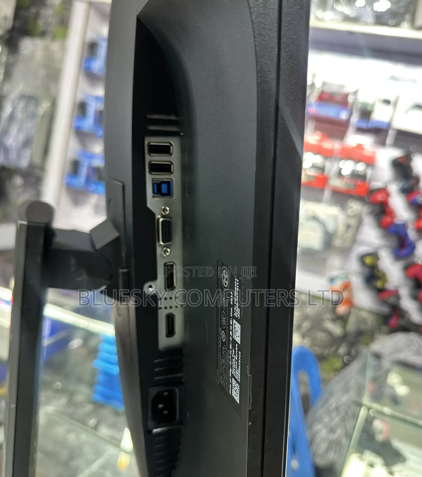 Dell 24.5 Inches Smart,Webcam, Monitor