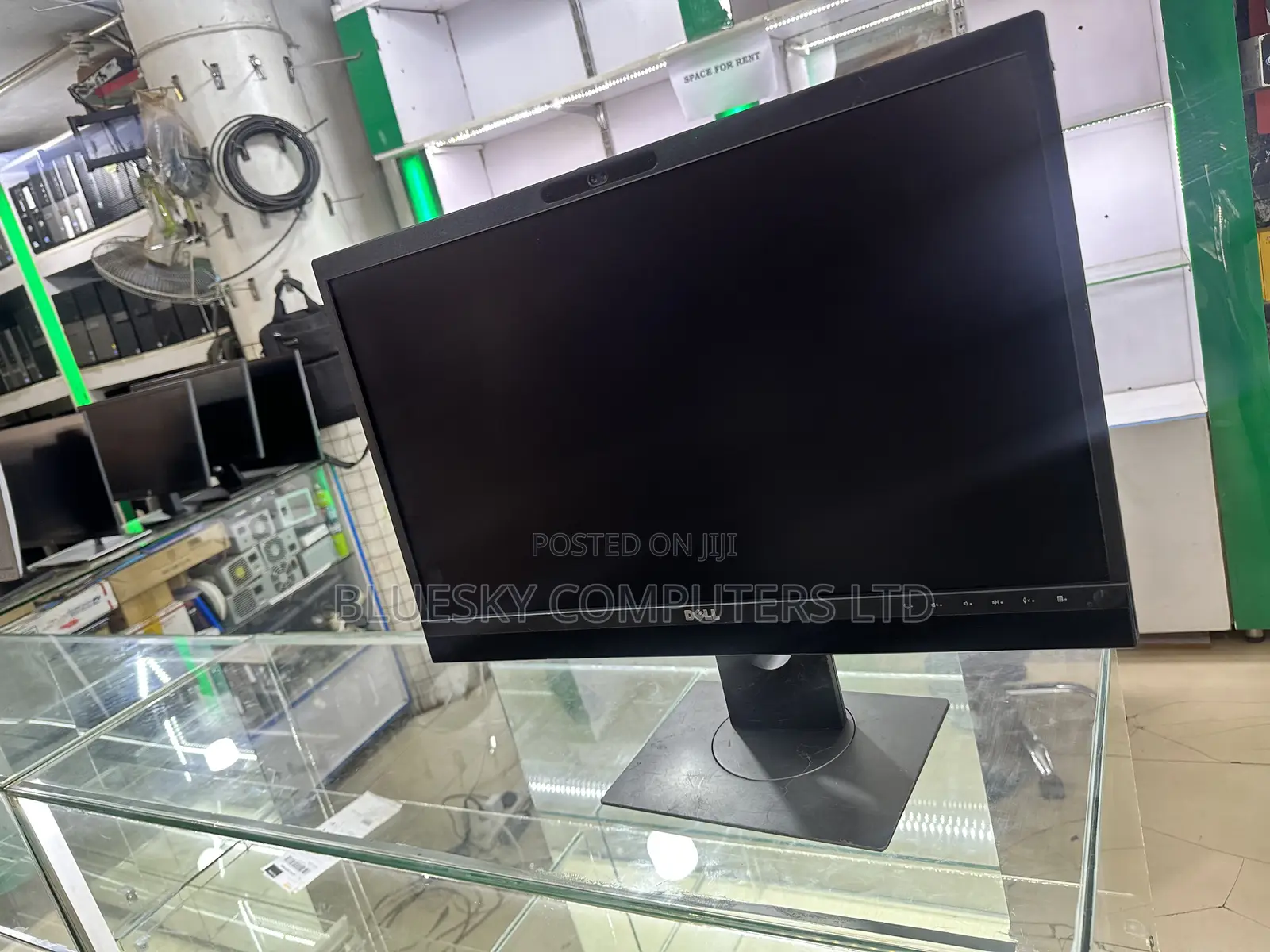 Dell 24.5 Inches Smart,Webcam, Monitor