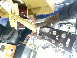Yamaha Acoustic Guitar