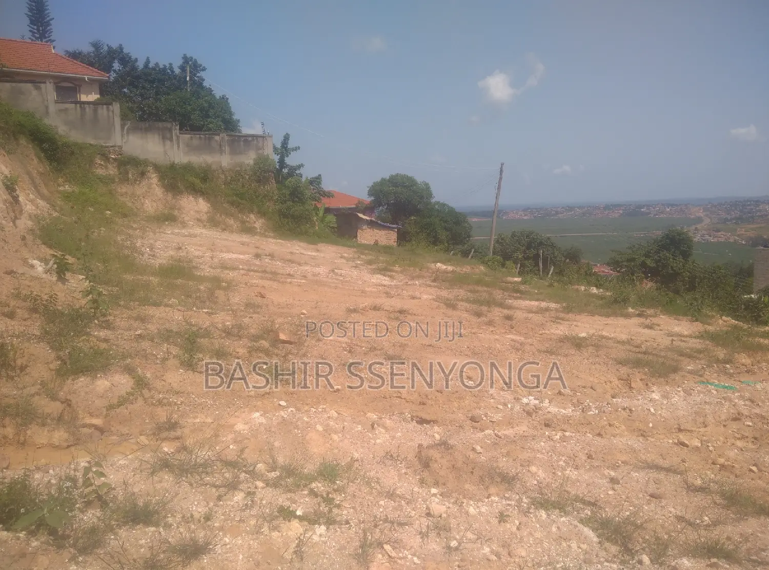 Plot of 28 Decimals in Upper Buziga With Lake View