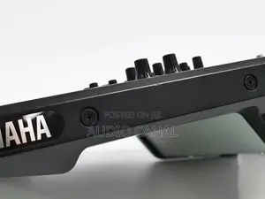 MG12XU Yamaha Mixer