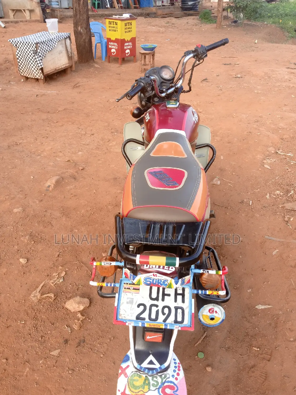 TVS HLX 125 2023 Red