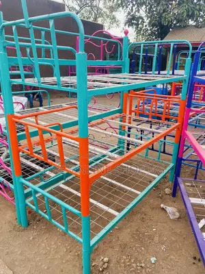 Mixed Colours, 3decker Beds