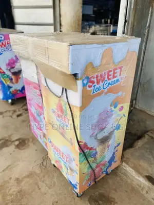 Sweet Orange Icecream Machine
