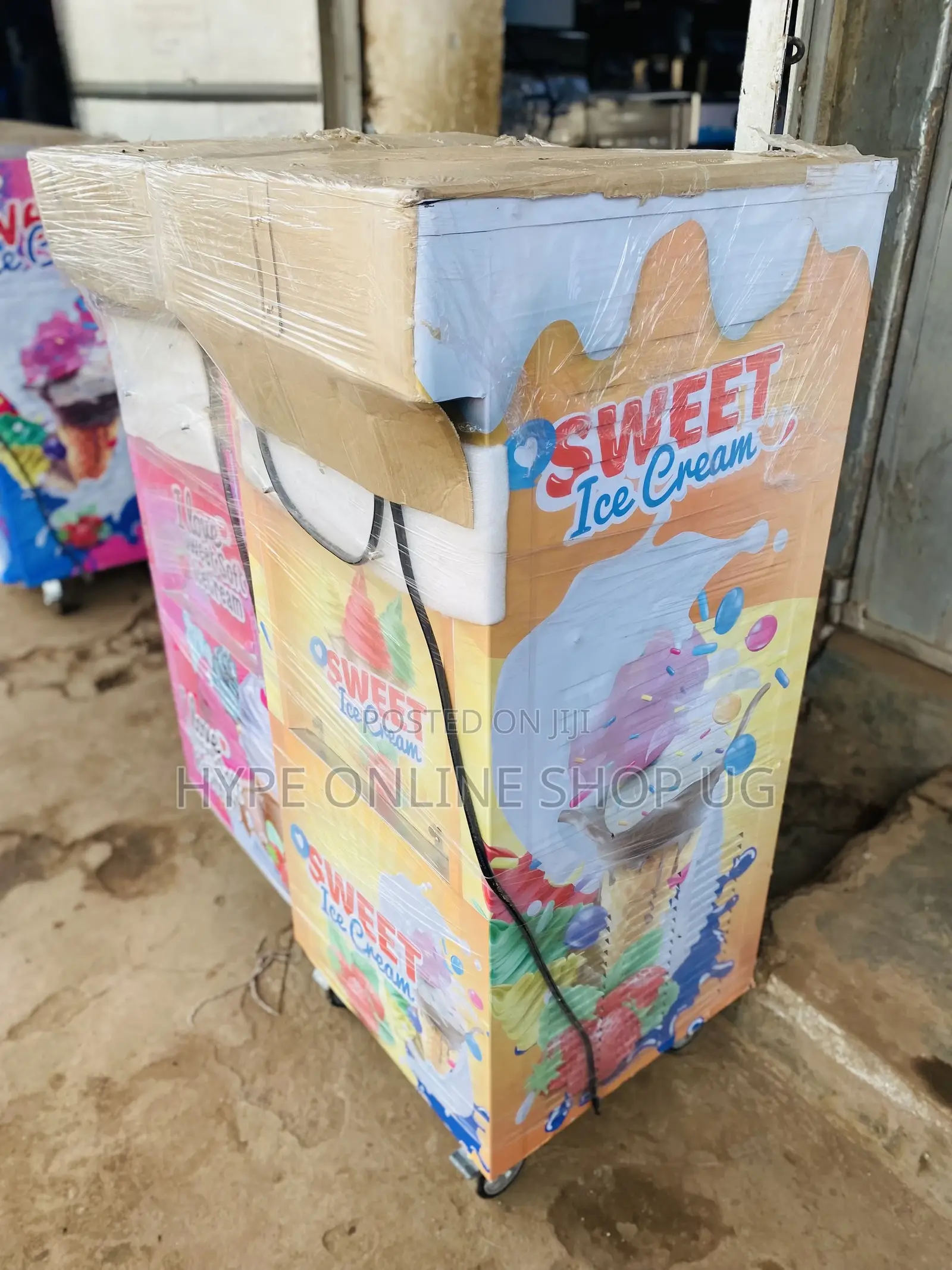 Sweet Orange Icecream Machine