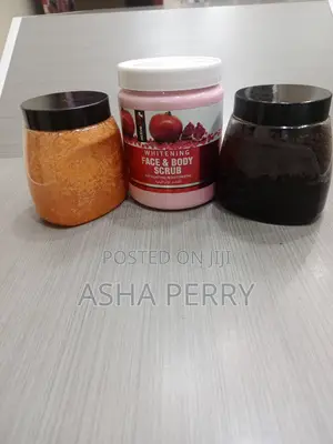 Brightening Body Scrub