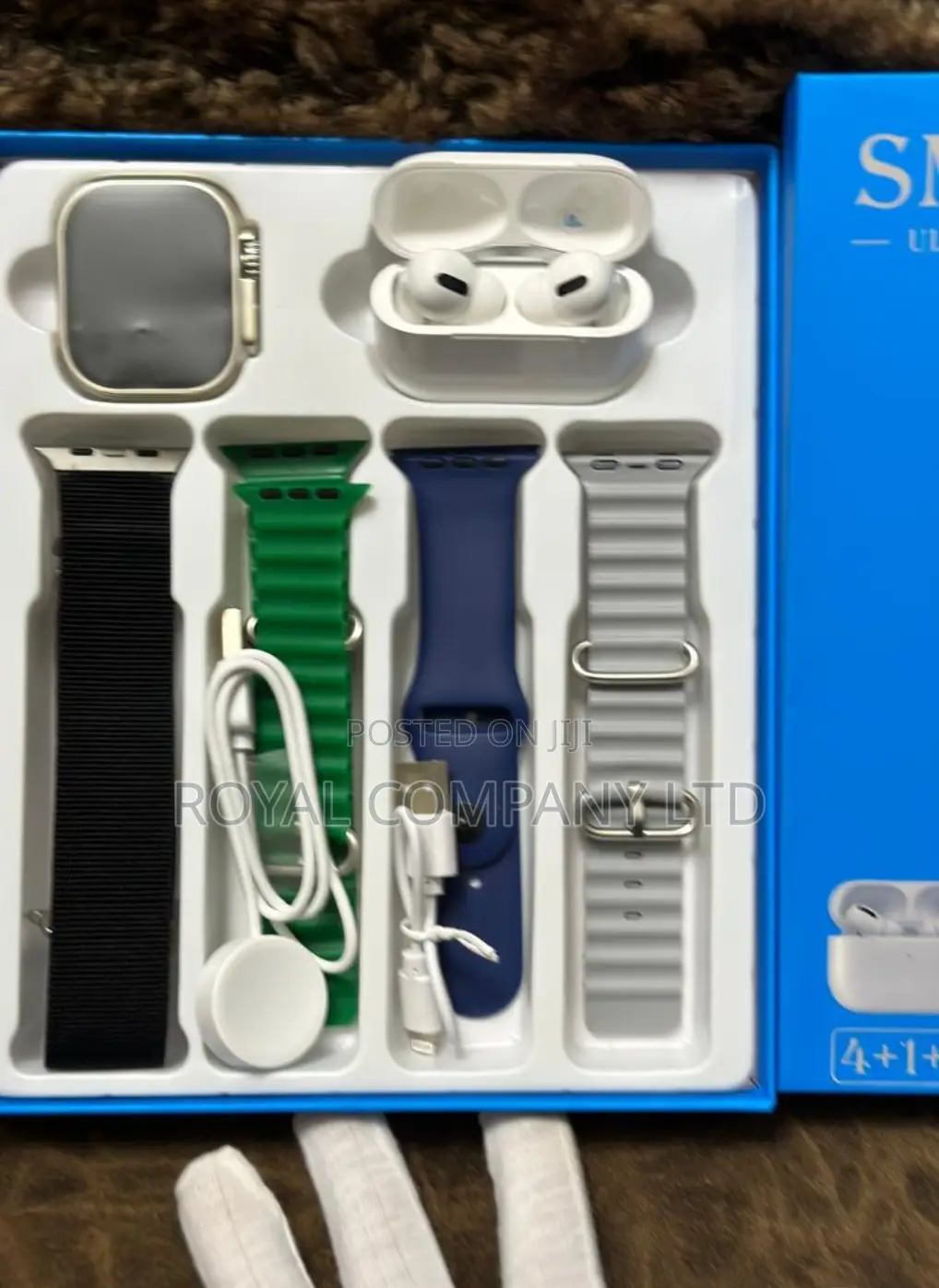 Smart Watch Ultra 4straps/Smart Charger /Airpods