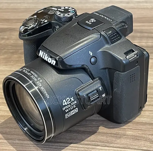 Nikon Coolpix B600 Digital Camera 60x Zoom Full Hd in