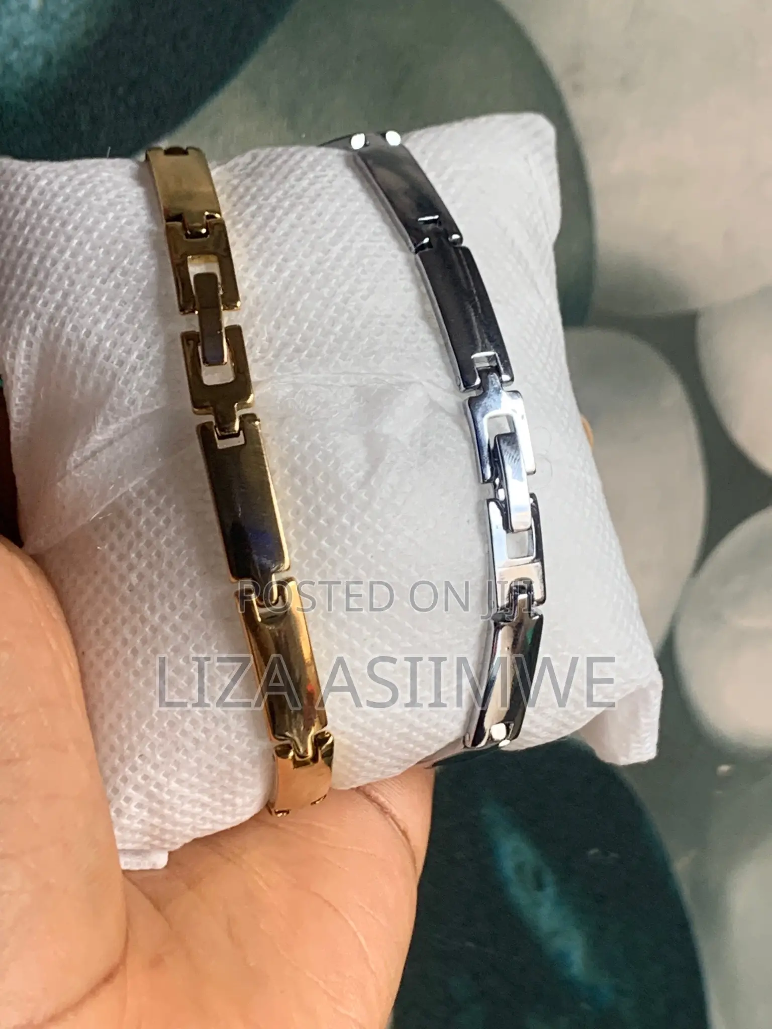 Lady’S Simple Bracelets
