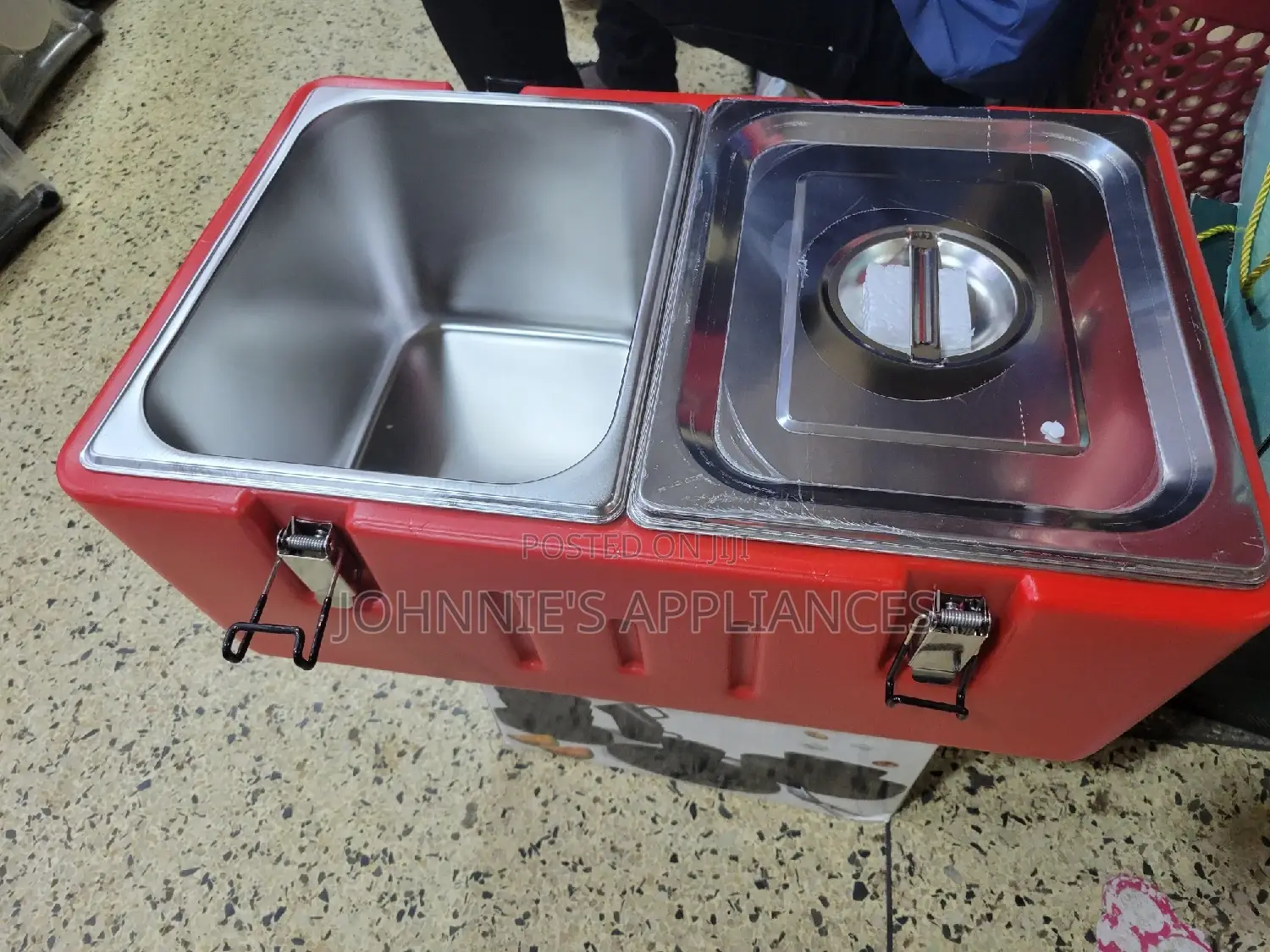 Insulated Food Storage Containers