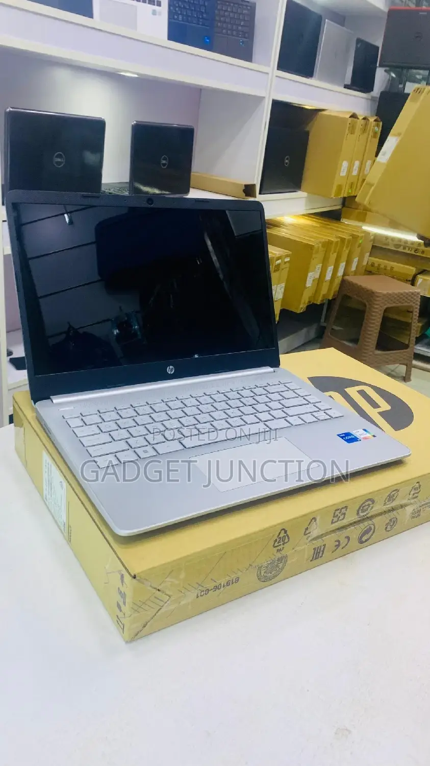 New Laptop HP 14S 8GB Intel Core I5 SSD 512GB