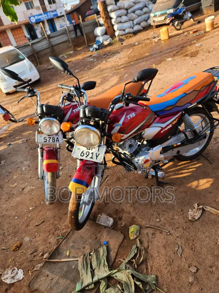 TVS HLX 125 2021 Red