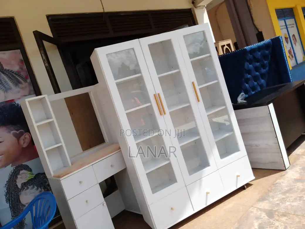 Display Cabinet