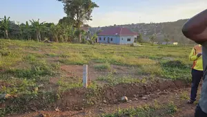 Prime Plots for Sale at Wakiso Namusera Mabombwe Town