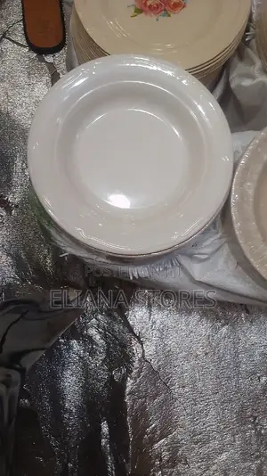 Round Brown Hard Melamine Plates