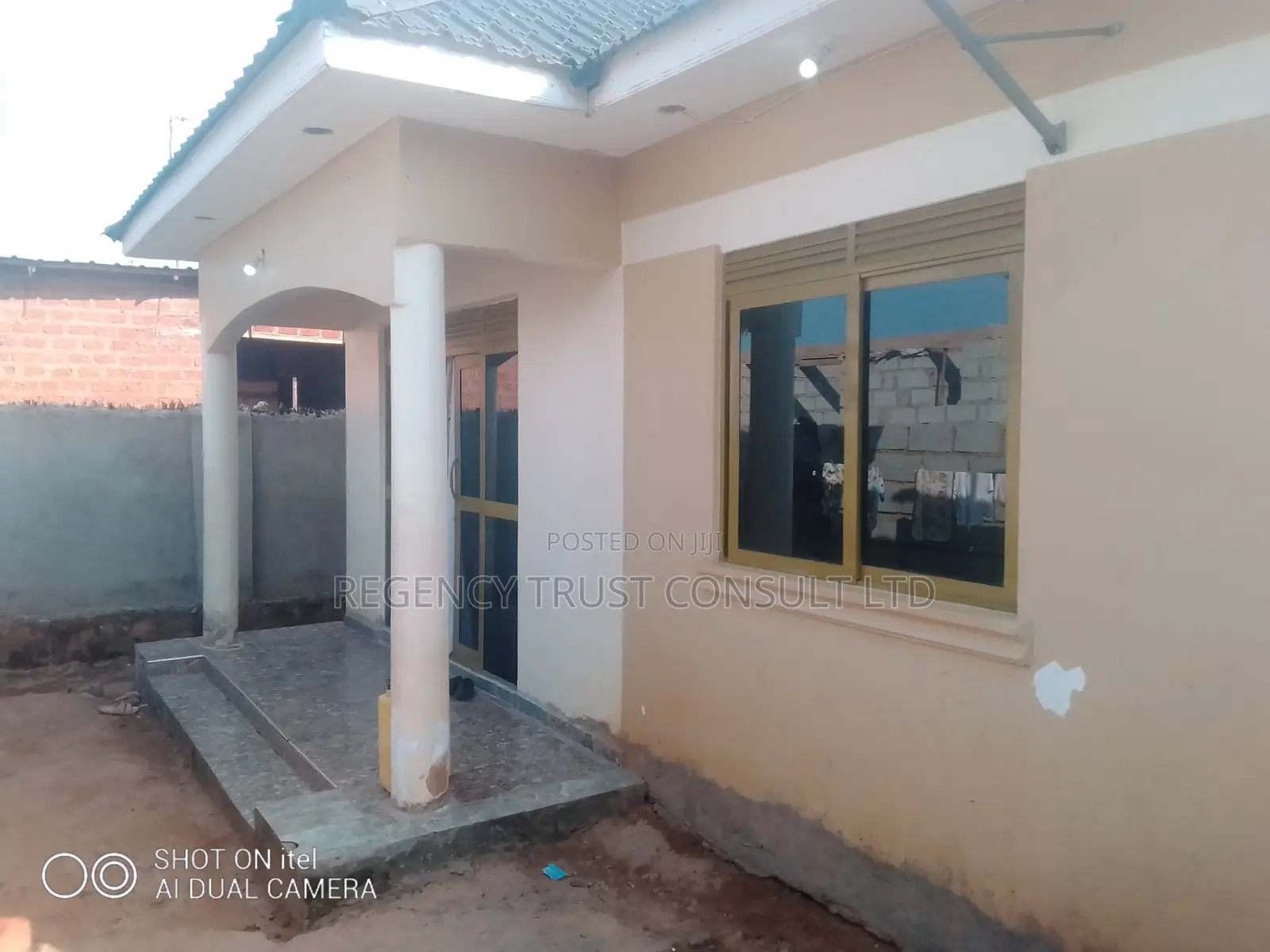 3bdrm House in Bukasa, Kira for sale