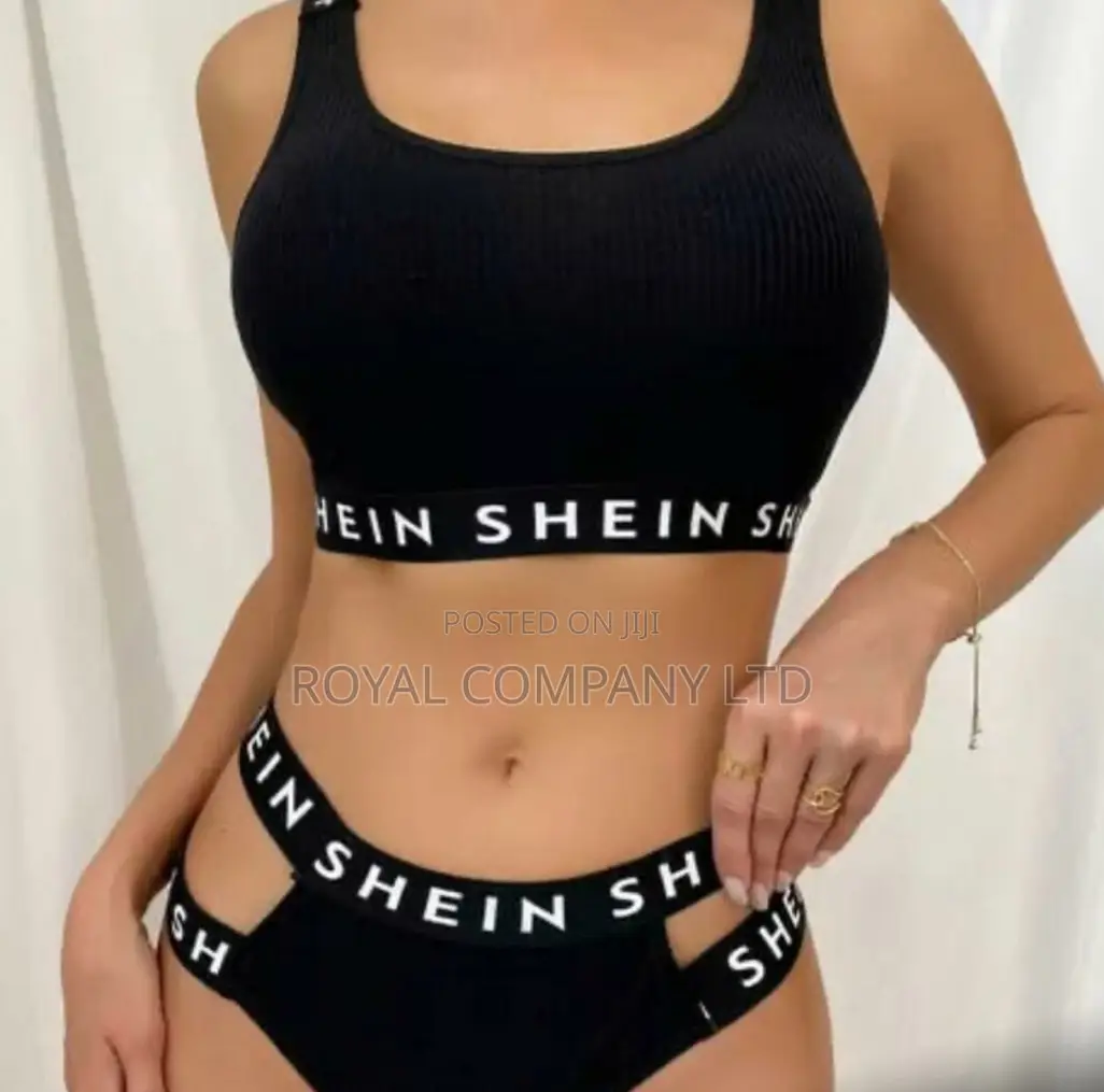 Lingerie Romantic Ladies Wear in Black