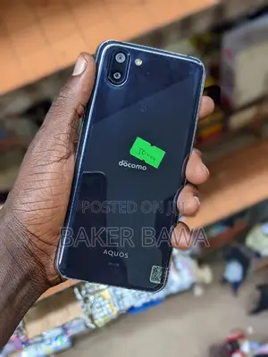 New Sharp Aquos R2 64 GB Black