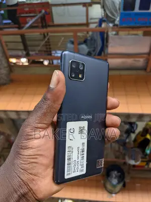 New Sharp Aquos sense5G 64 GB Black