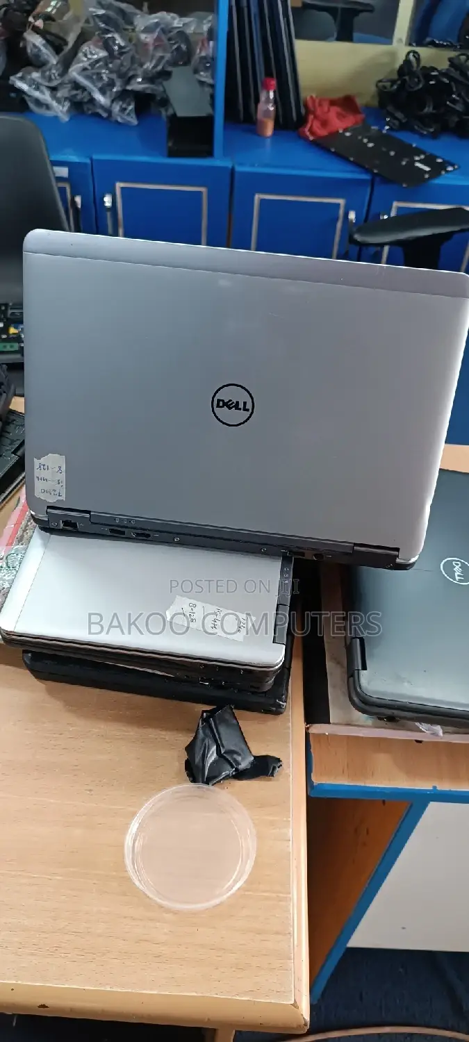 Laptop Dell Latitude E7240 4GB Intel Core I5 SSD 128GB
