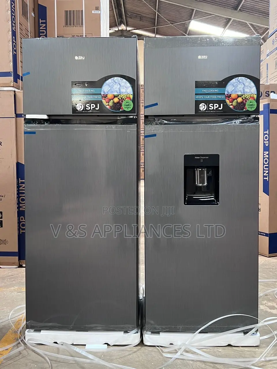 270l SPJ Silver With Water Dispenser