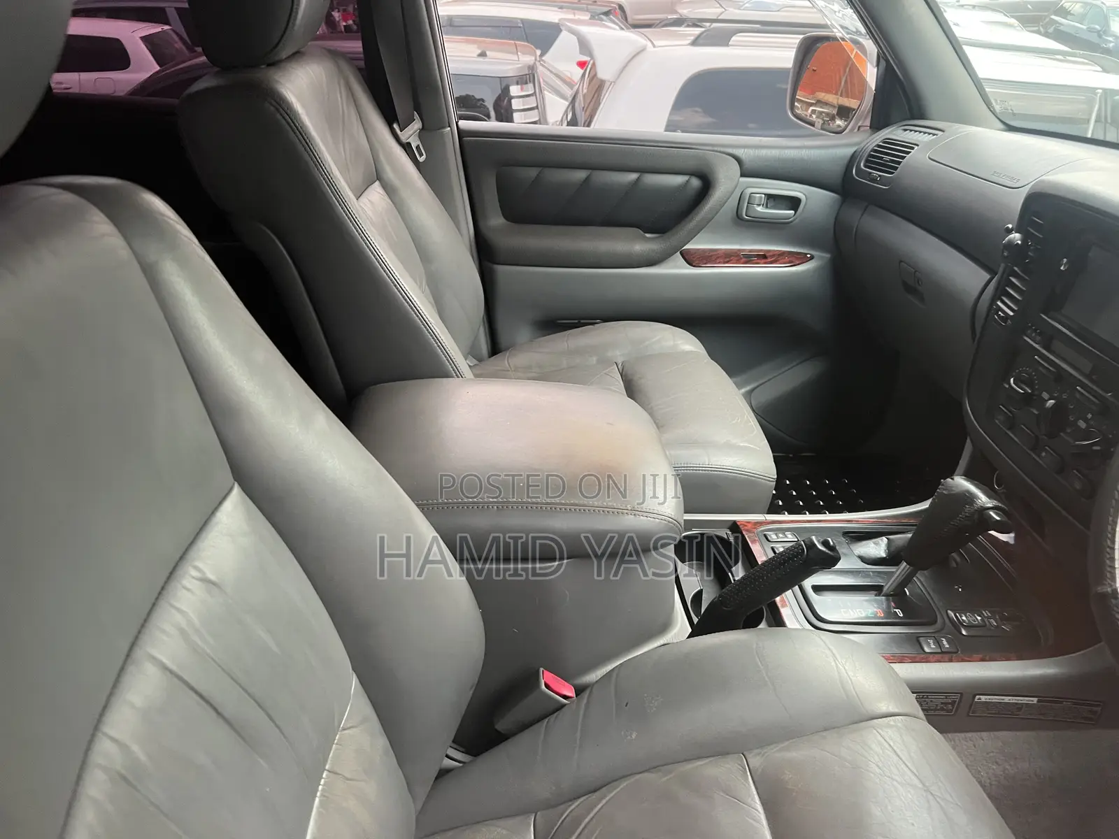 Toyota Land Cruiser 2000 Silver