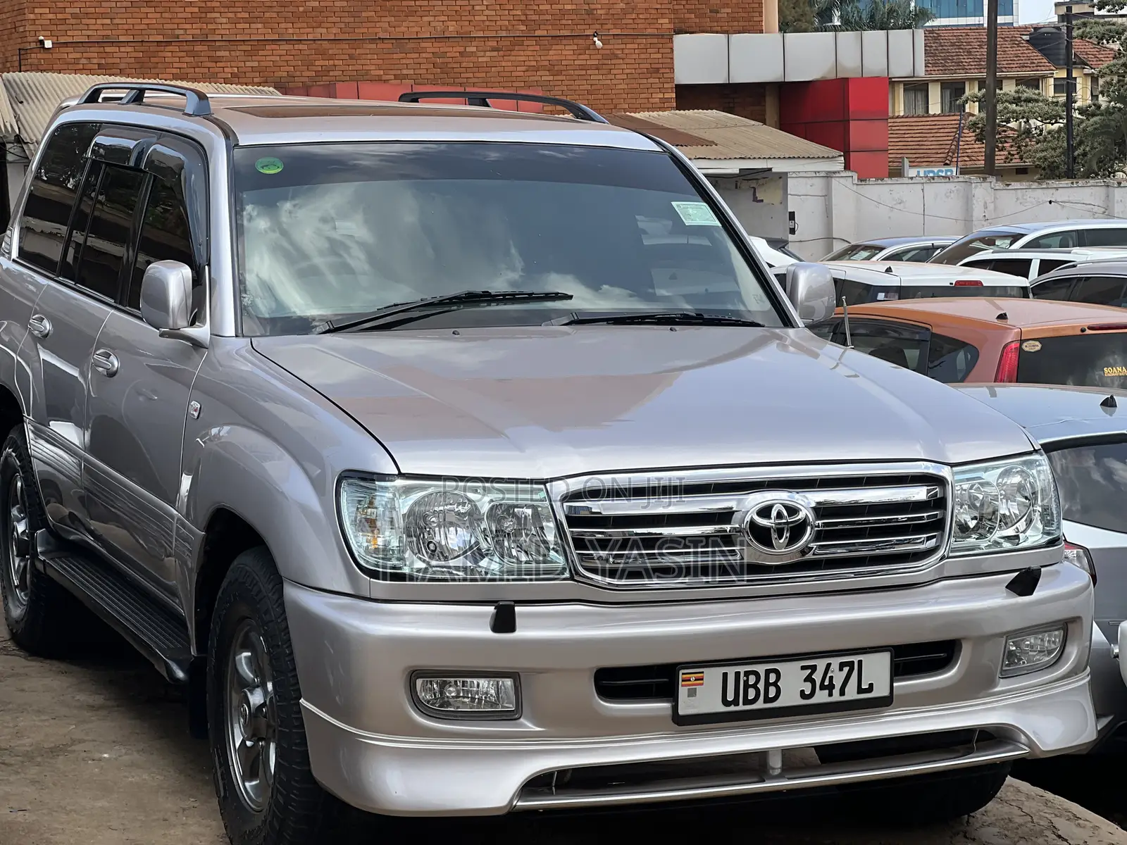 Toyota Land Cruiser 2000 Silver