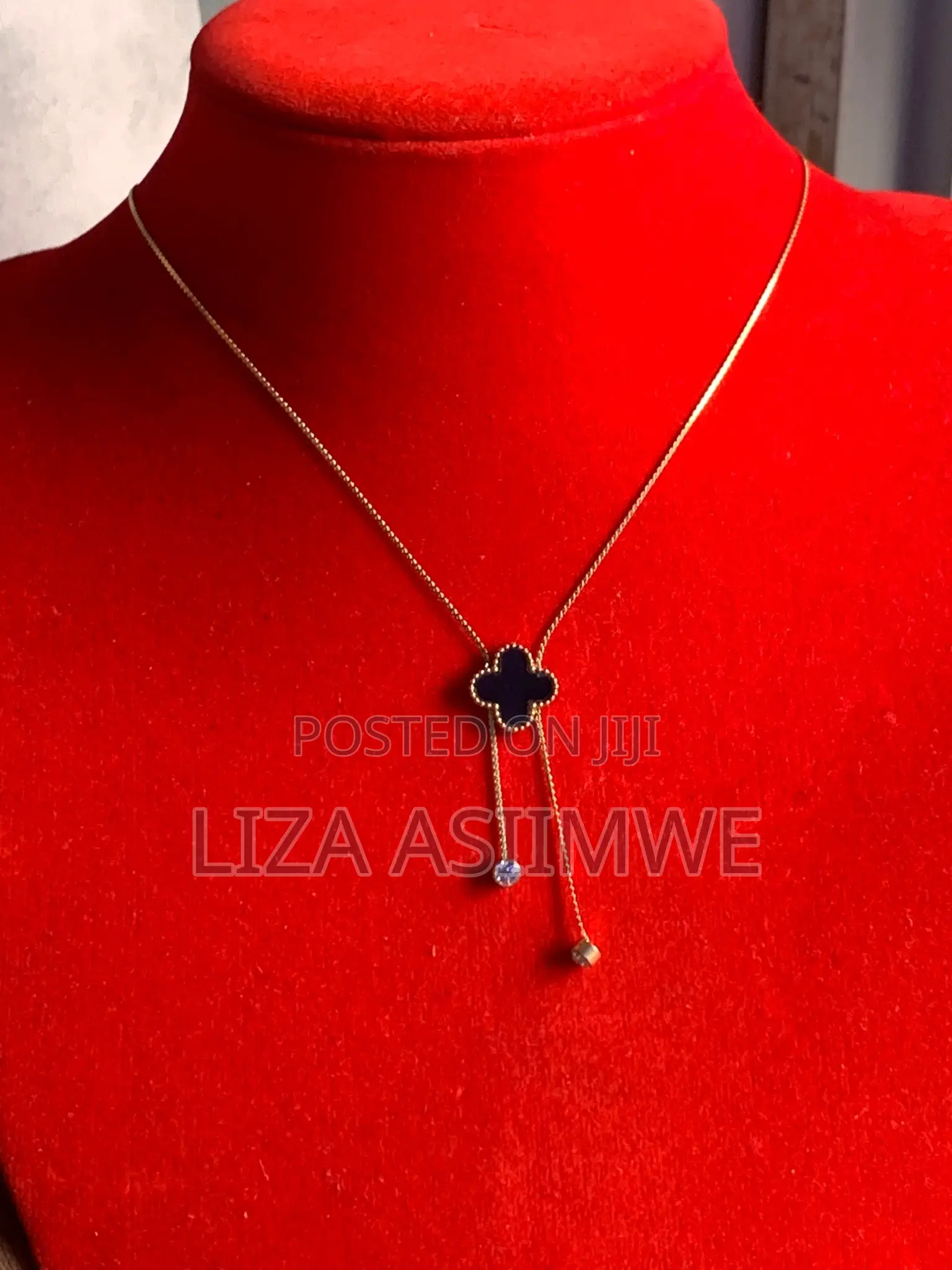 Simple Lady’S Necklaces