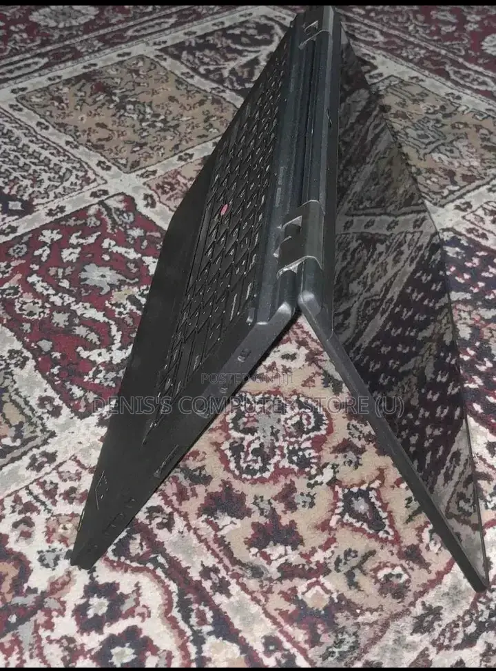 Laptop Lenovo Yoga 260 4GB Intel Core I5 HDD+SSD 256GB