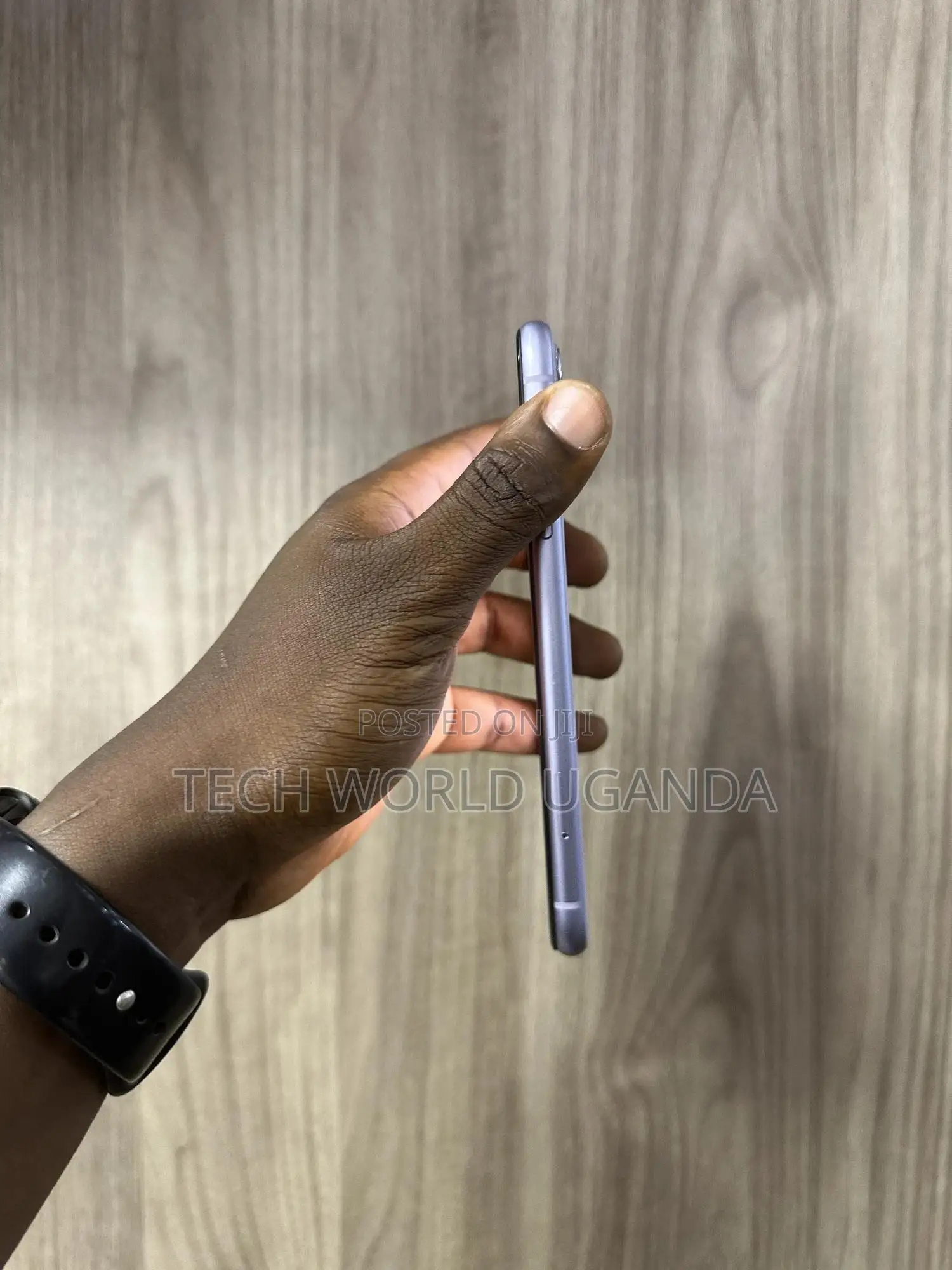Apple iPhone 11 64 GB Purple