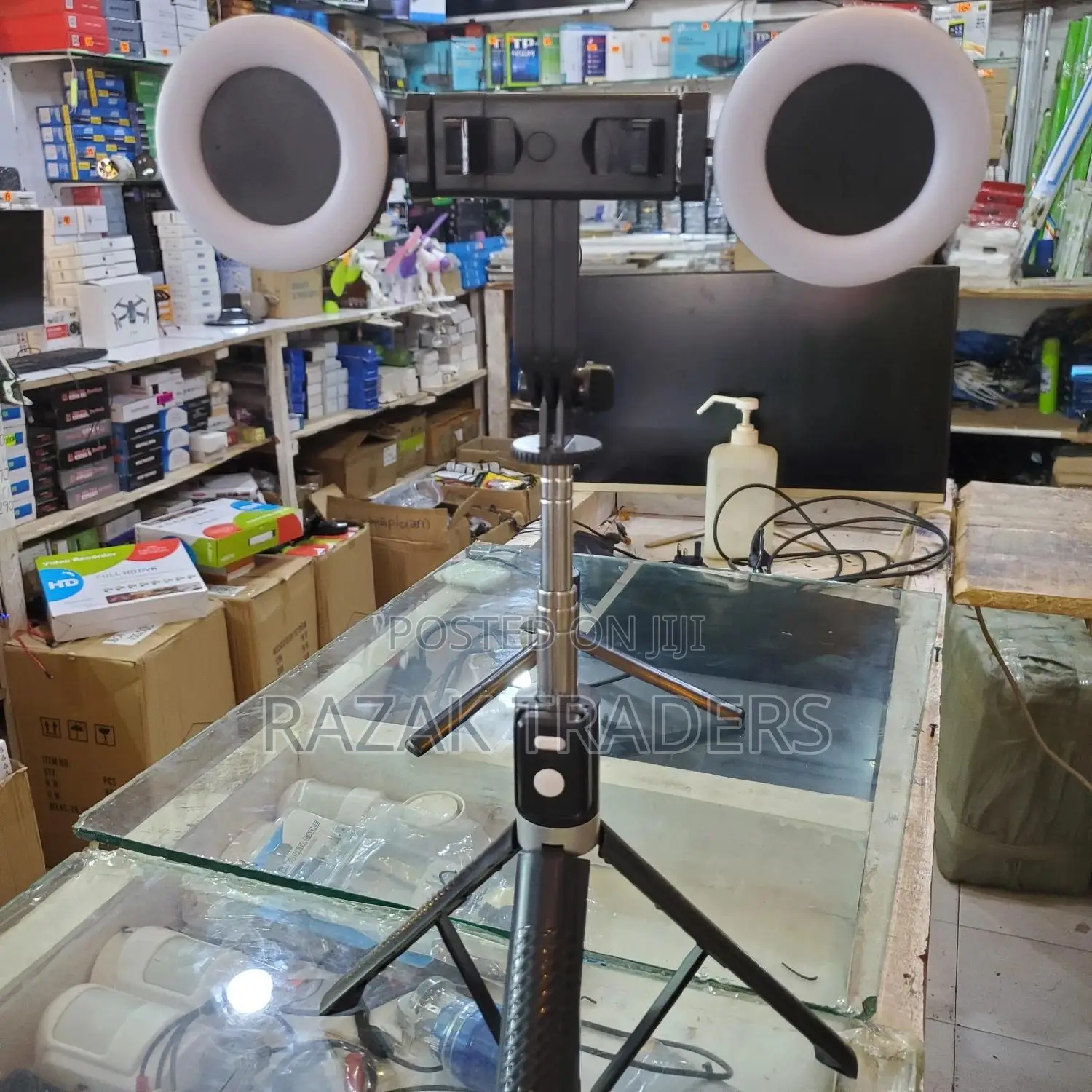 Multifunctional Monopod With Selfie Stick and Ring Light